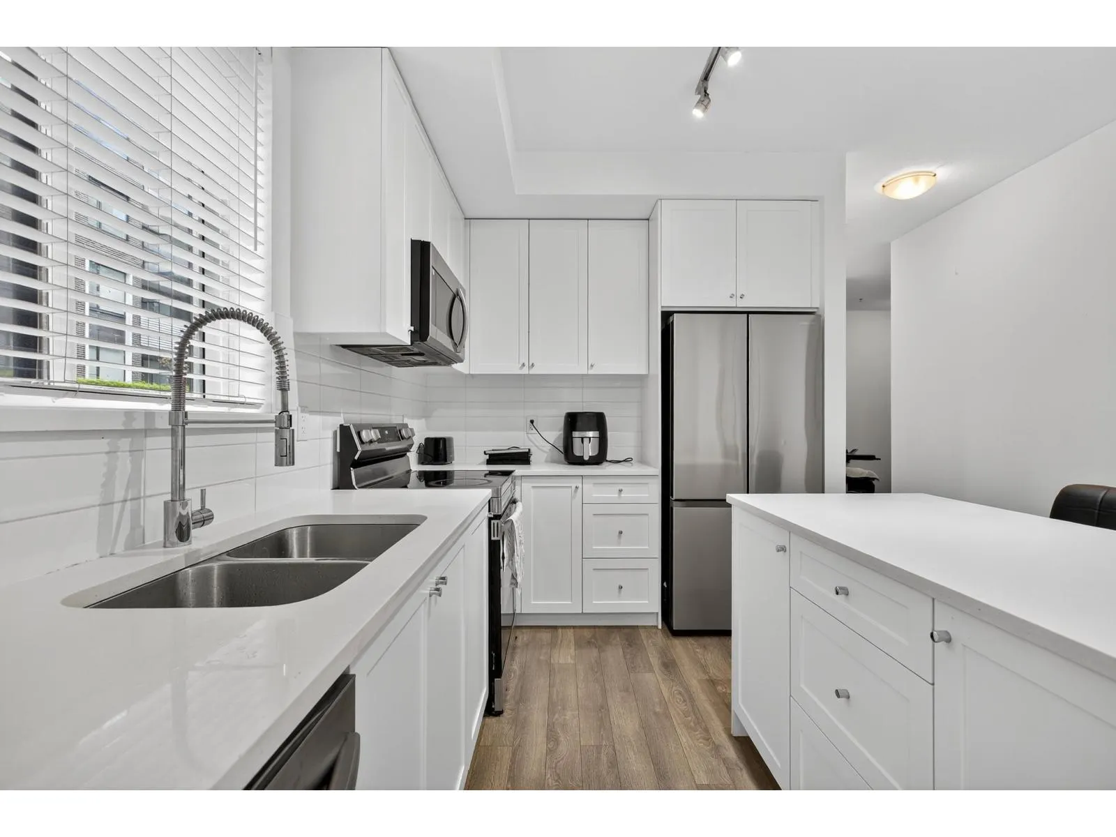108 15825 85 AVENUE