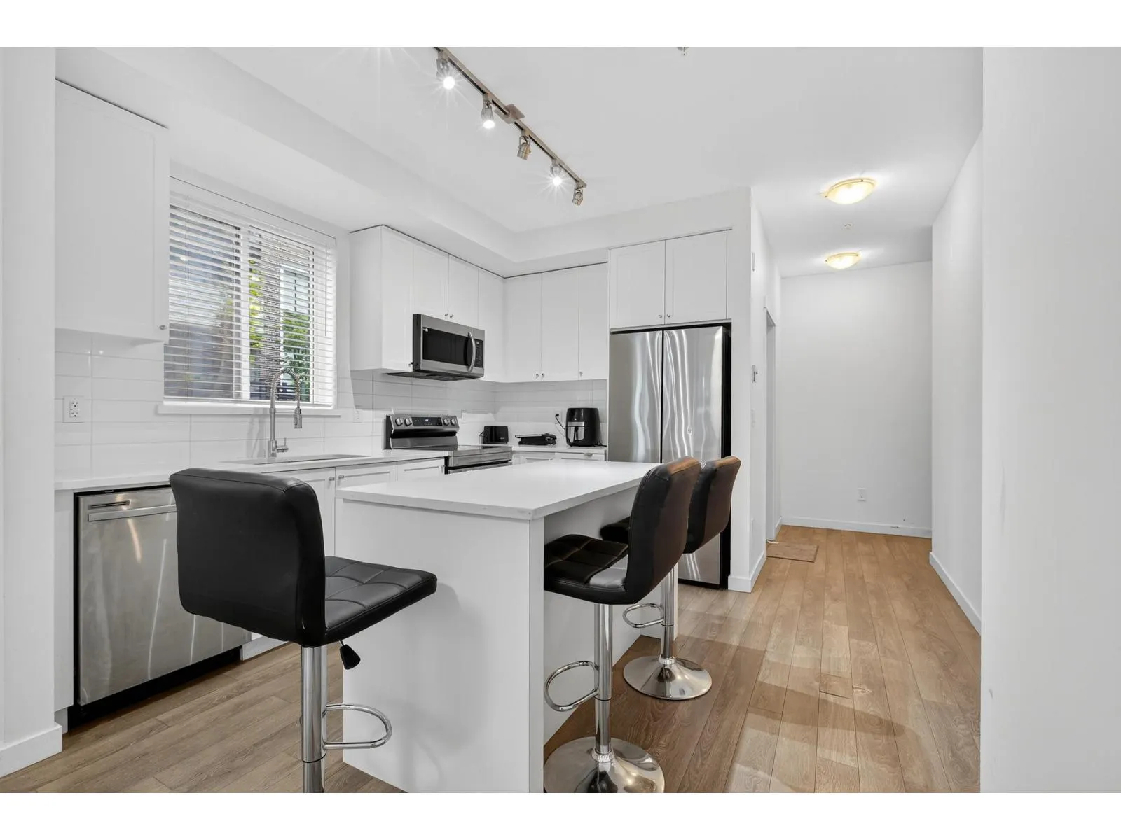 108 15825 85 AVENUE