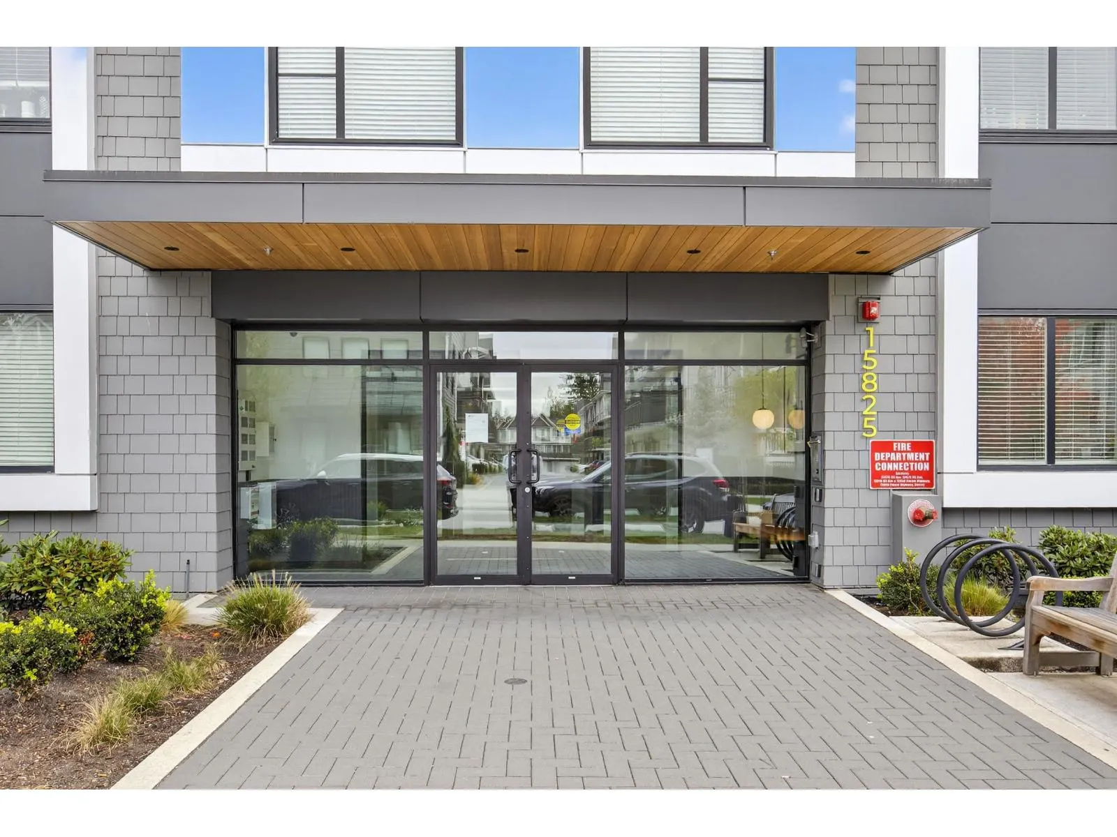 108 15825 85 AVENUE