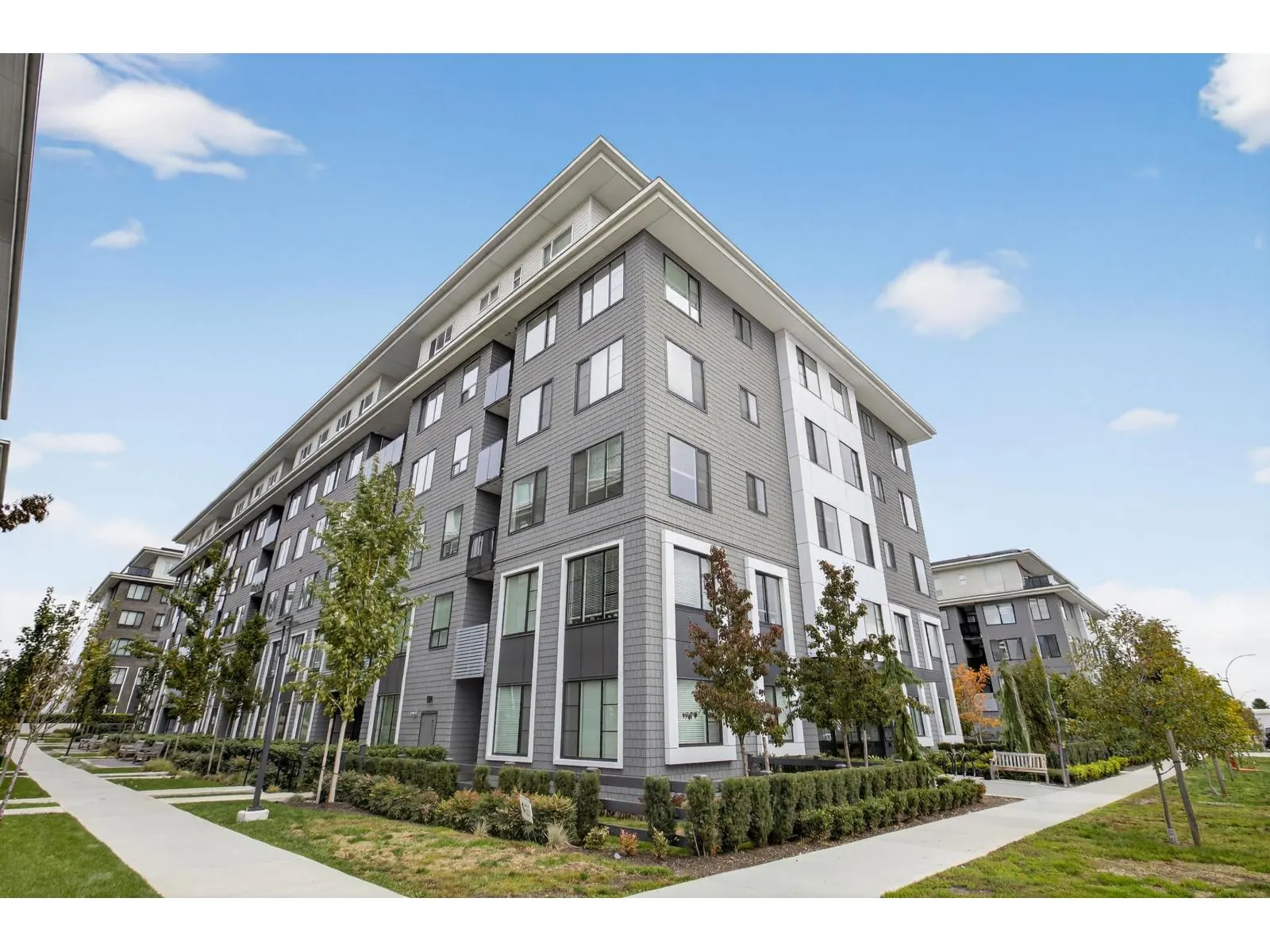 108 15825 85 AVENUE