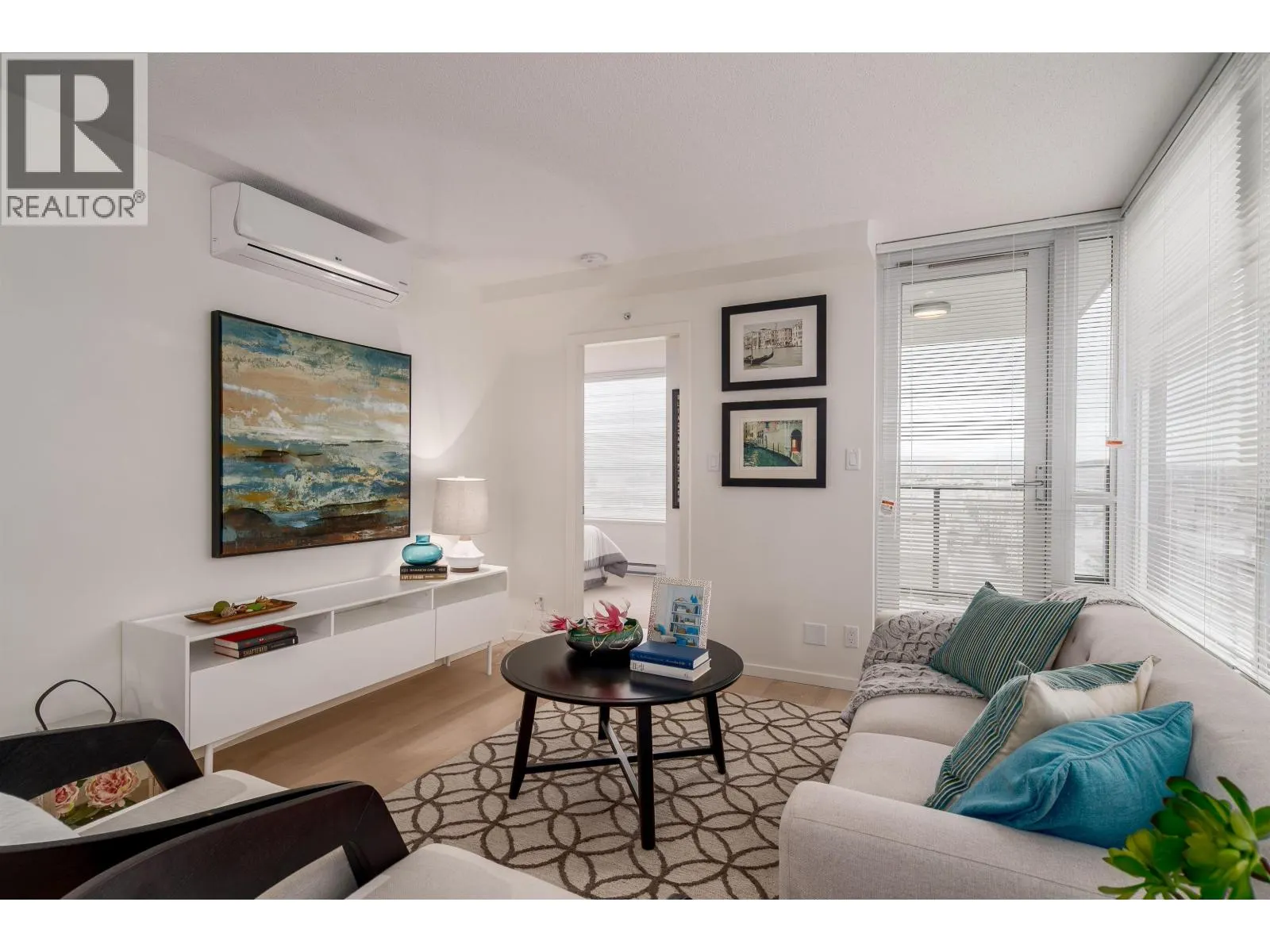 1110 7888 ACKROYD ROAD