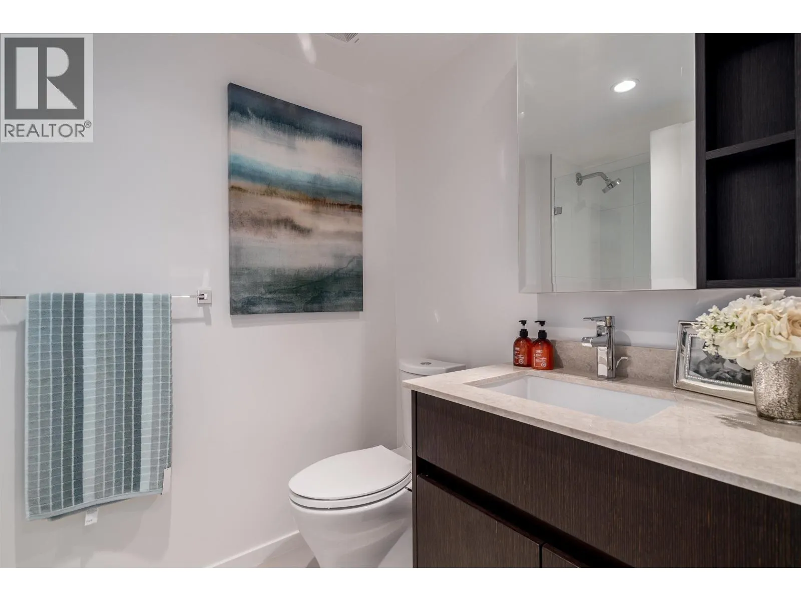 1110 7888 ACKROYD ROAD