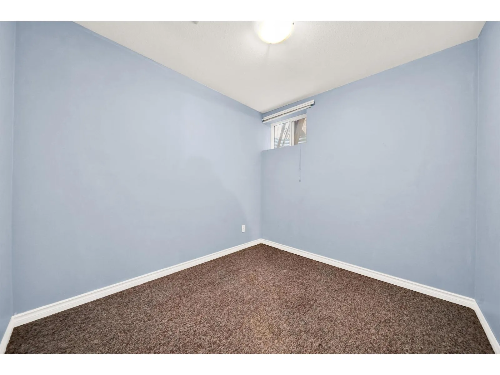 18556 65 AVENUE