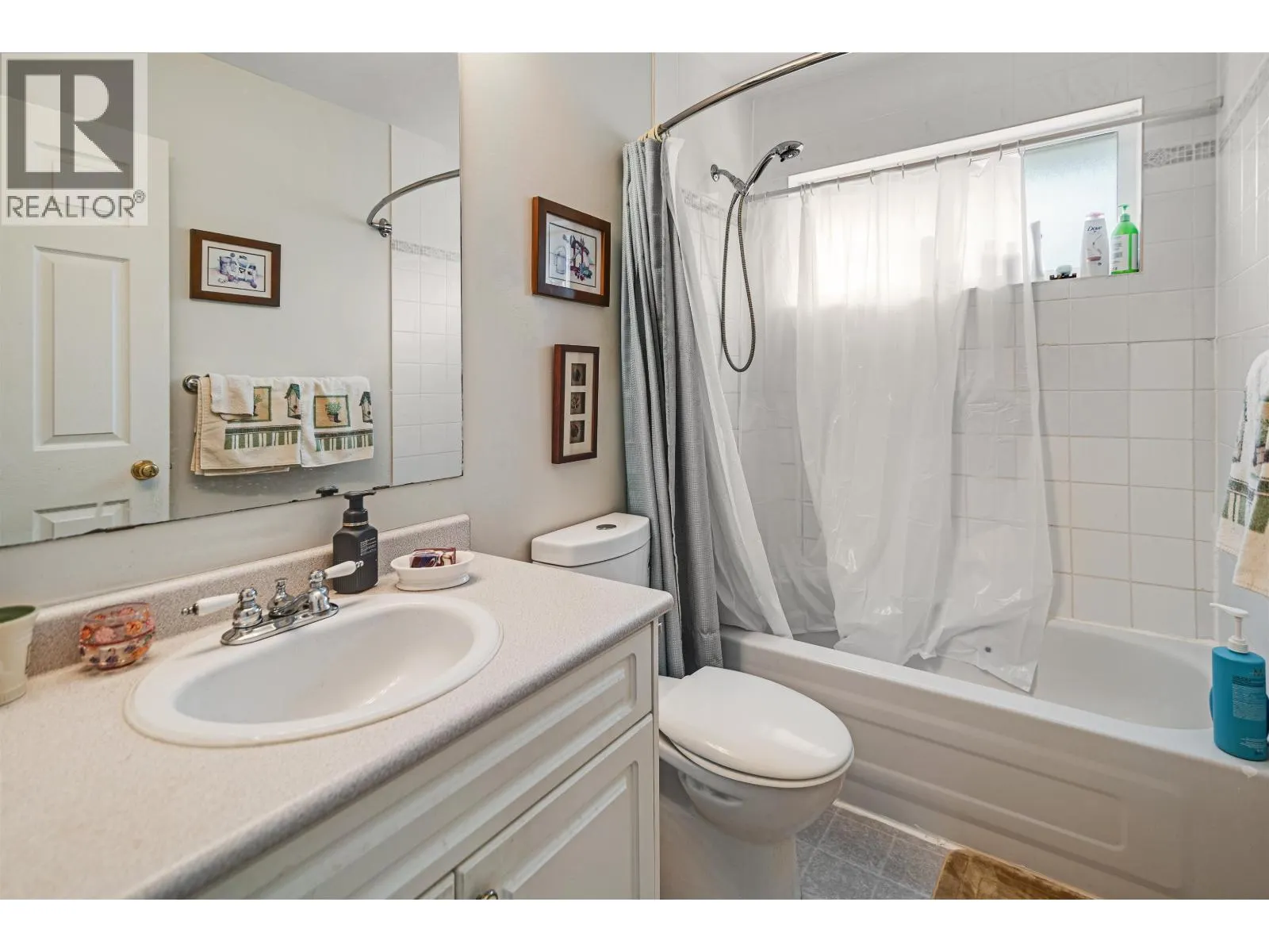 5866A TURNSTONE CRESCENT