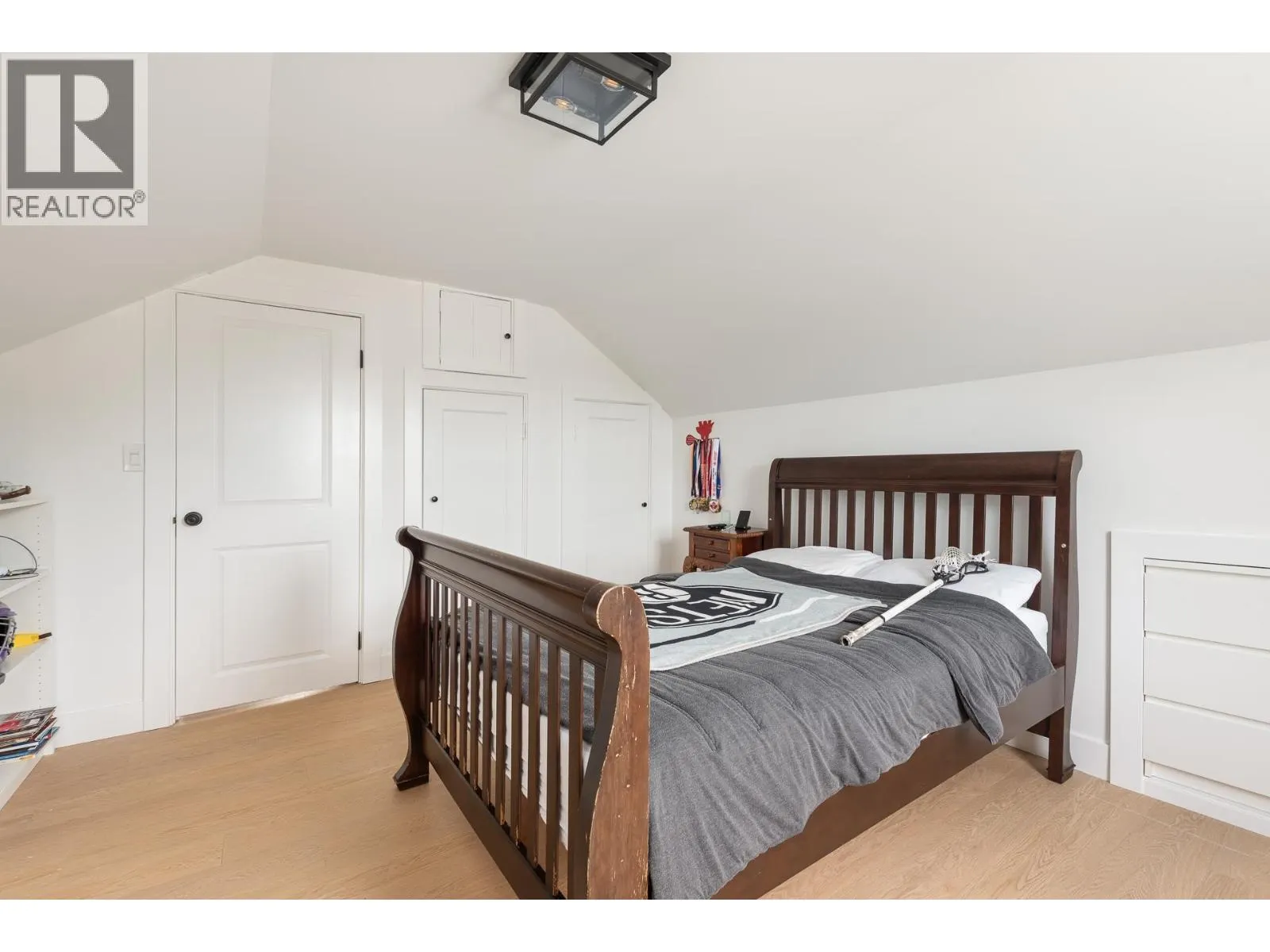 631 SECOND STREET
