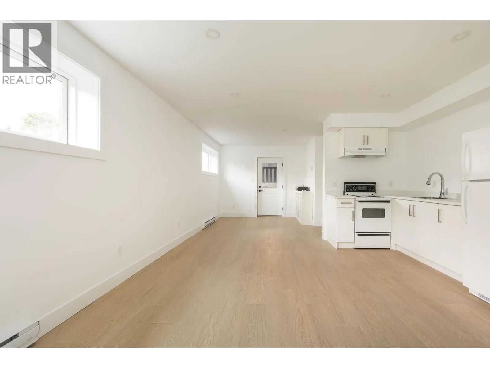 631 SECOND STREET