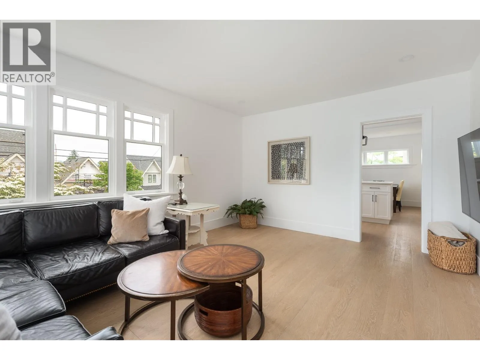631 SECOND STREET