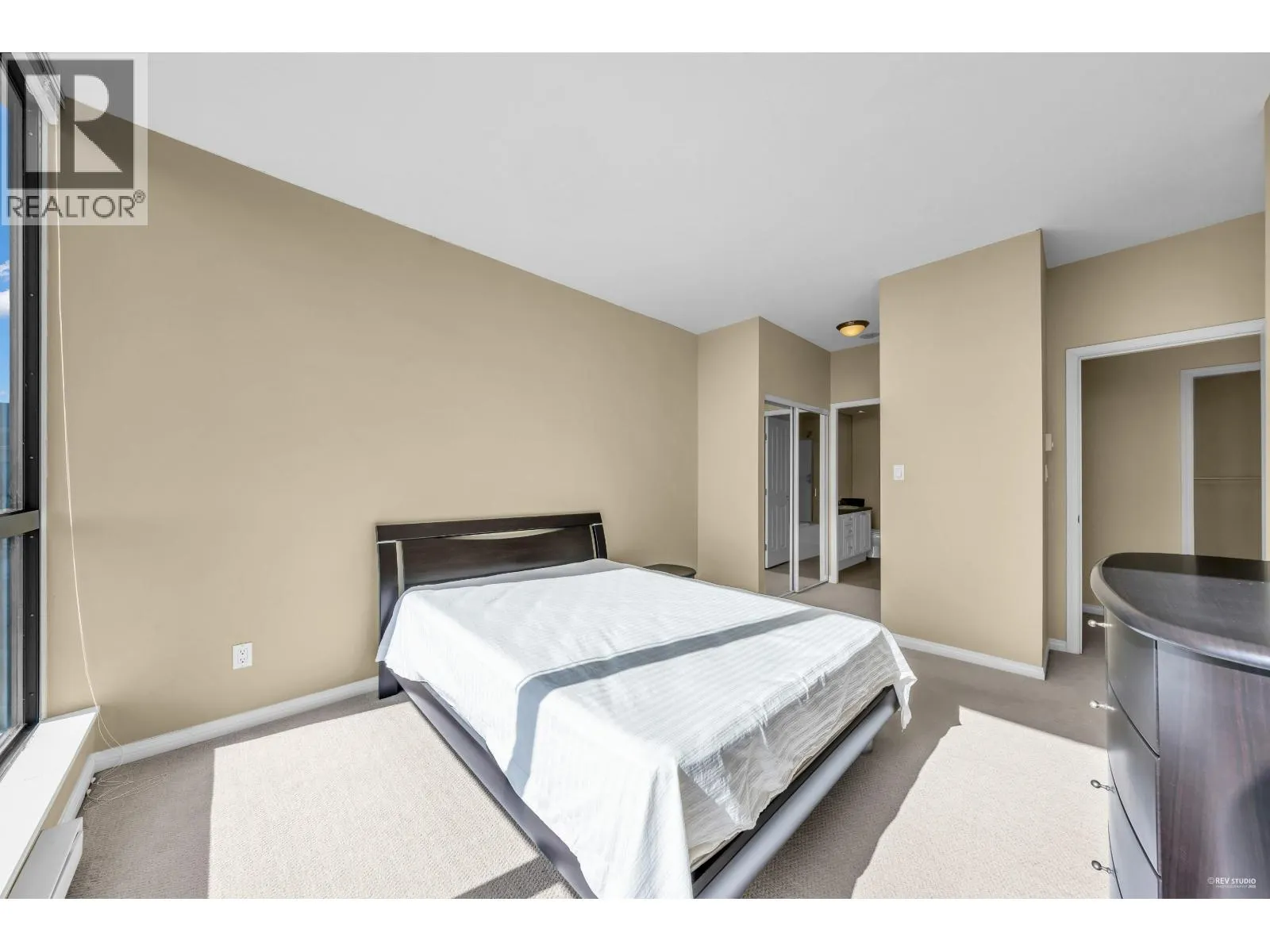 2302 6837 STATION HILL DRIVE