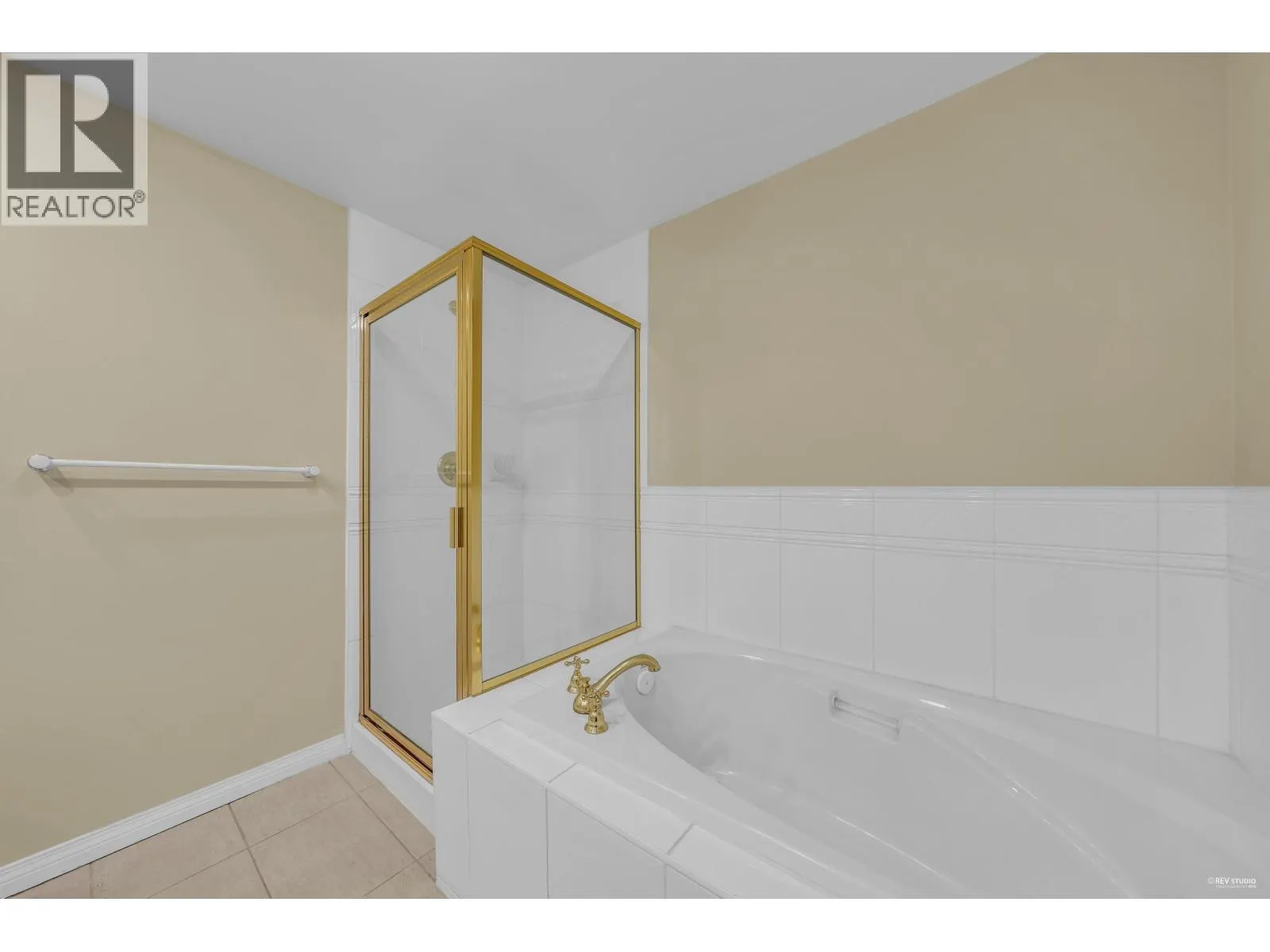 2302 6837 STATION HILL DRIVE