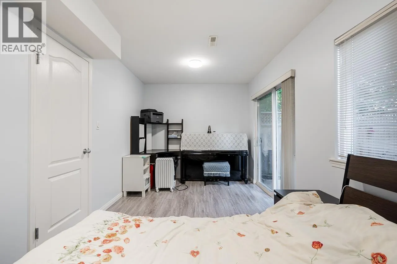 9 22728 NORTON COURT