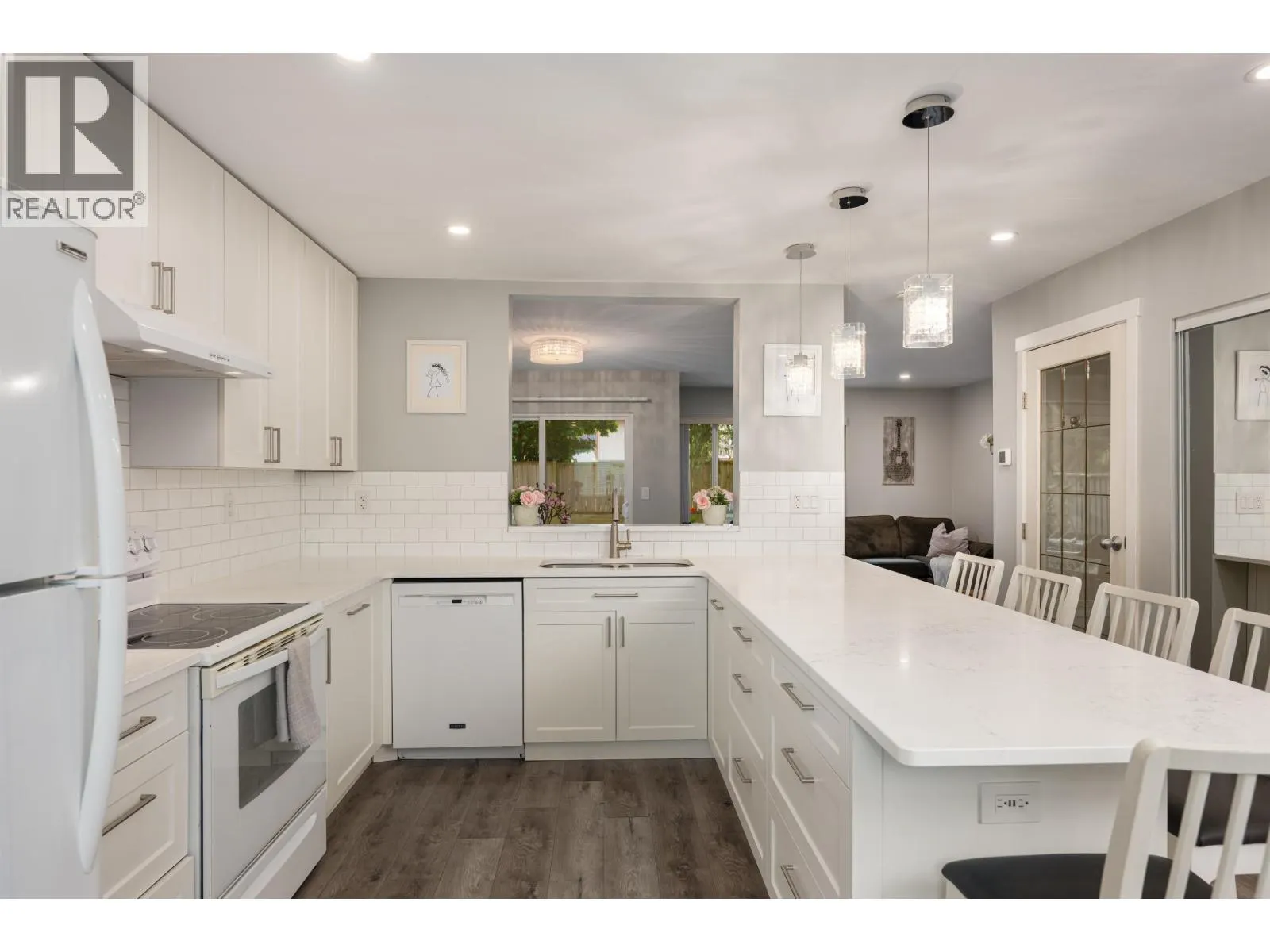 505 CARLSEN PLACE