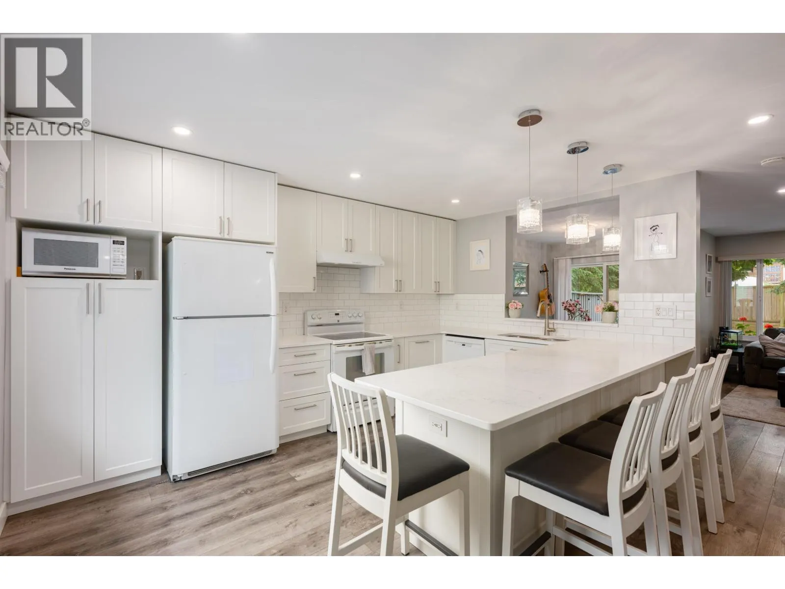 505 CARLSEN PLACE