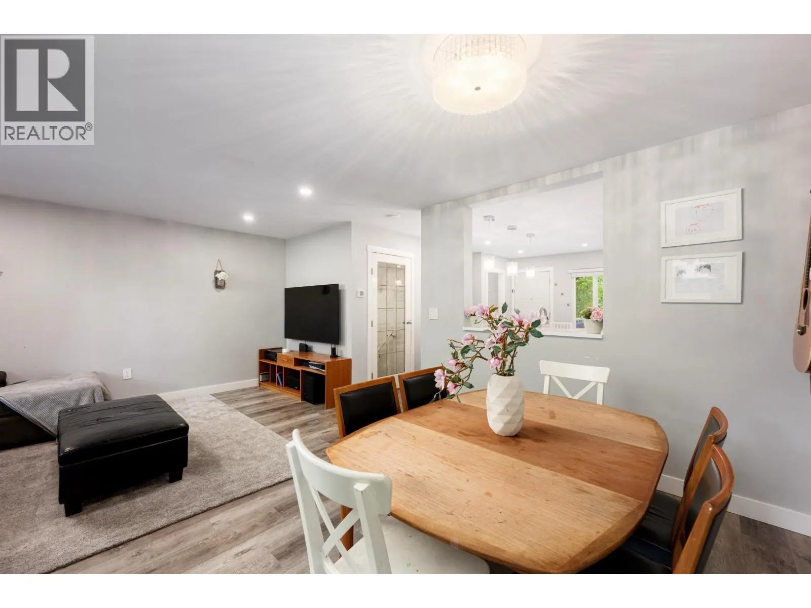 505 CARLSEN PLACE