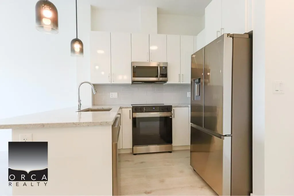 611 5504 BRYDON CRESCENT