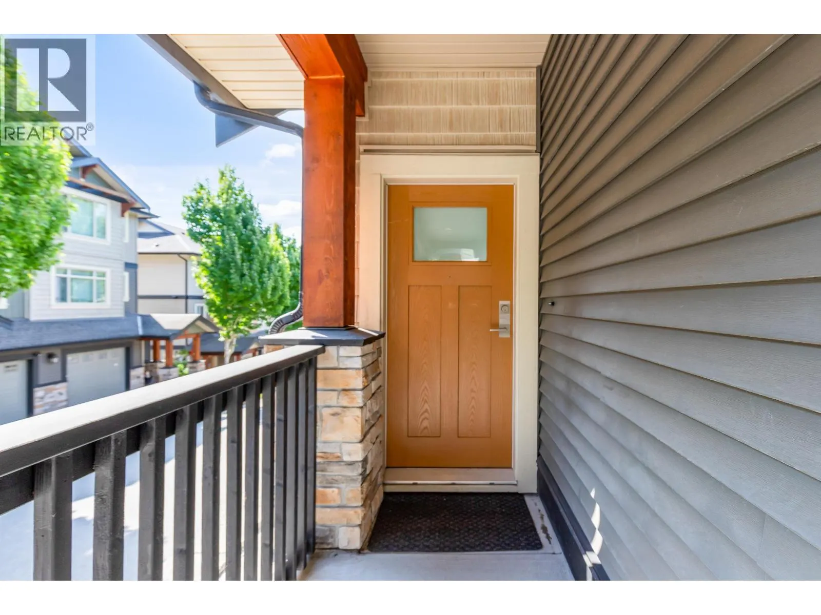 144 11305 240 STREET