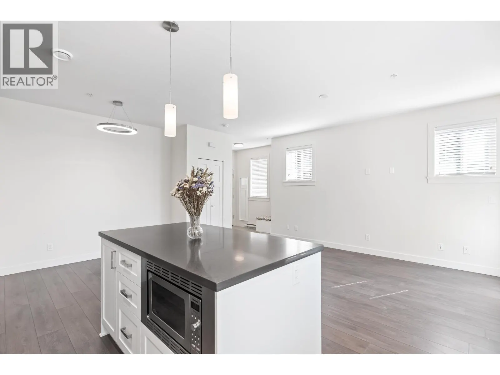 144 11305 240 STREET
