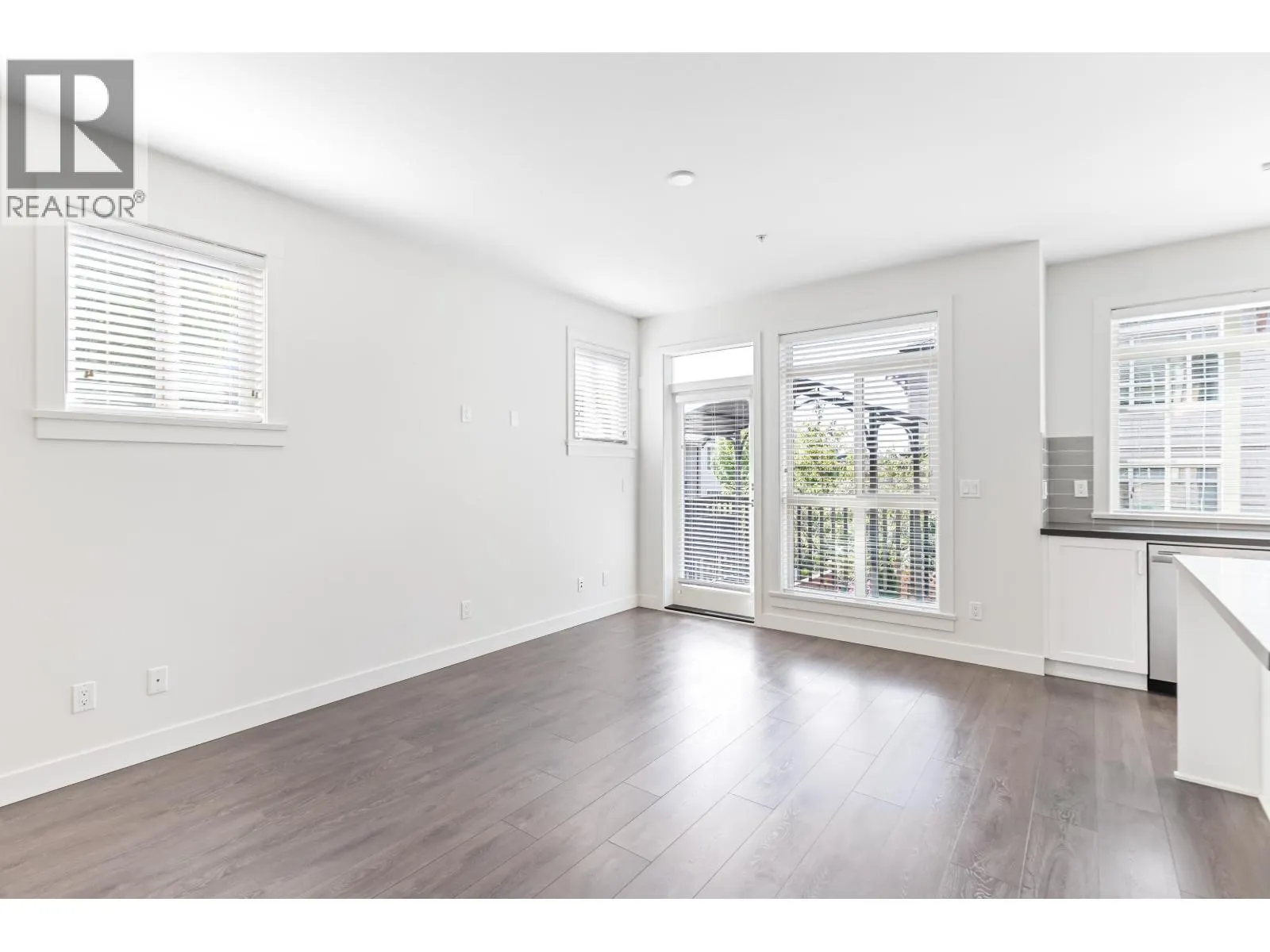 144 11305 240 STREET