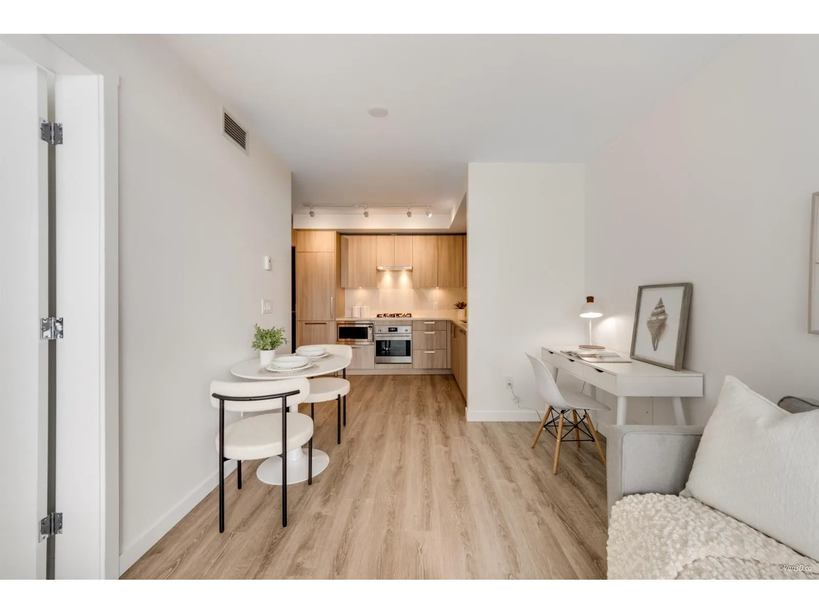 1114 13350 CENTRAL AVENUE