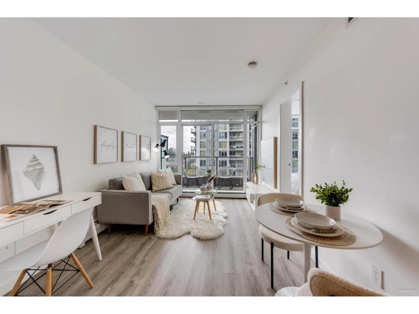 1114 13350 CENTRAL AVENUE