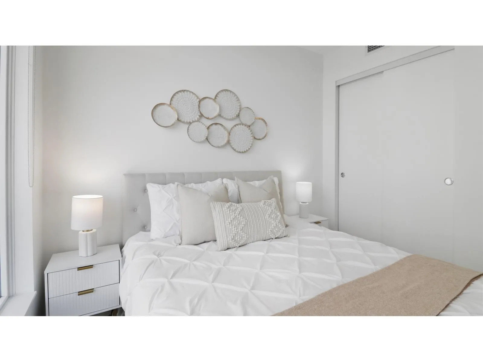 1114 13350 CENTRAL AVENUE