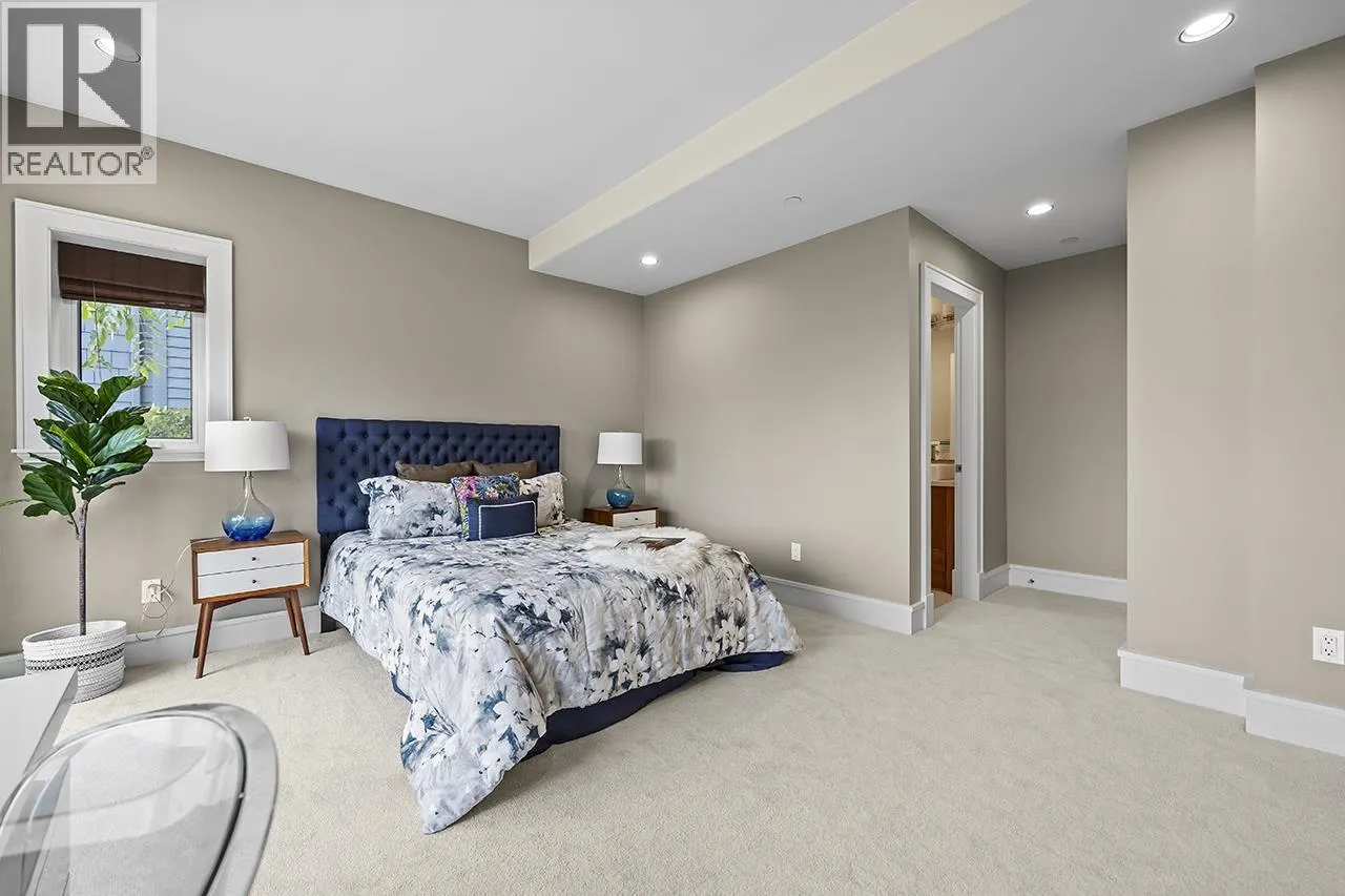 2546 MARR CREEK COURT