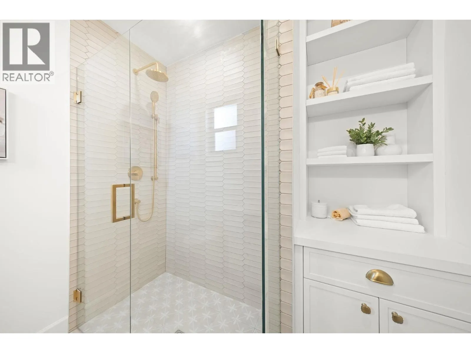 1204 STELLERS JAY PLACE