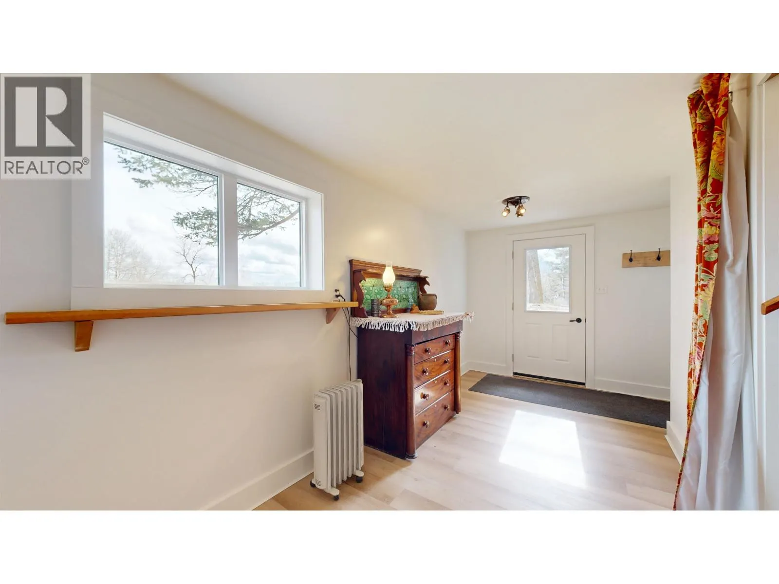 5359 ANNAHAM CRESCENT