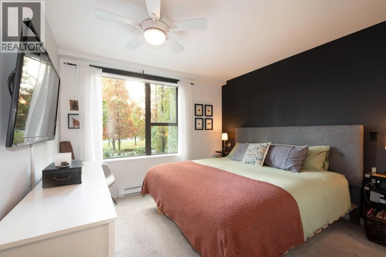 308 683 W VICTORIA PARK