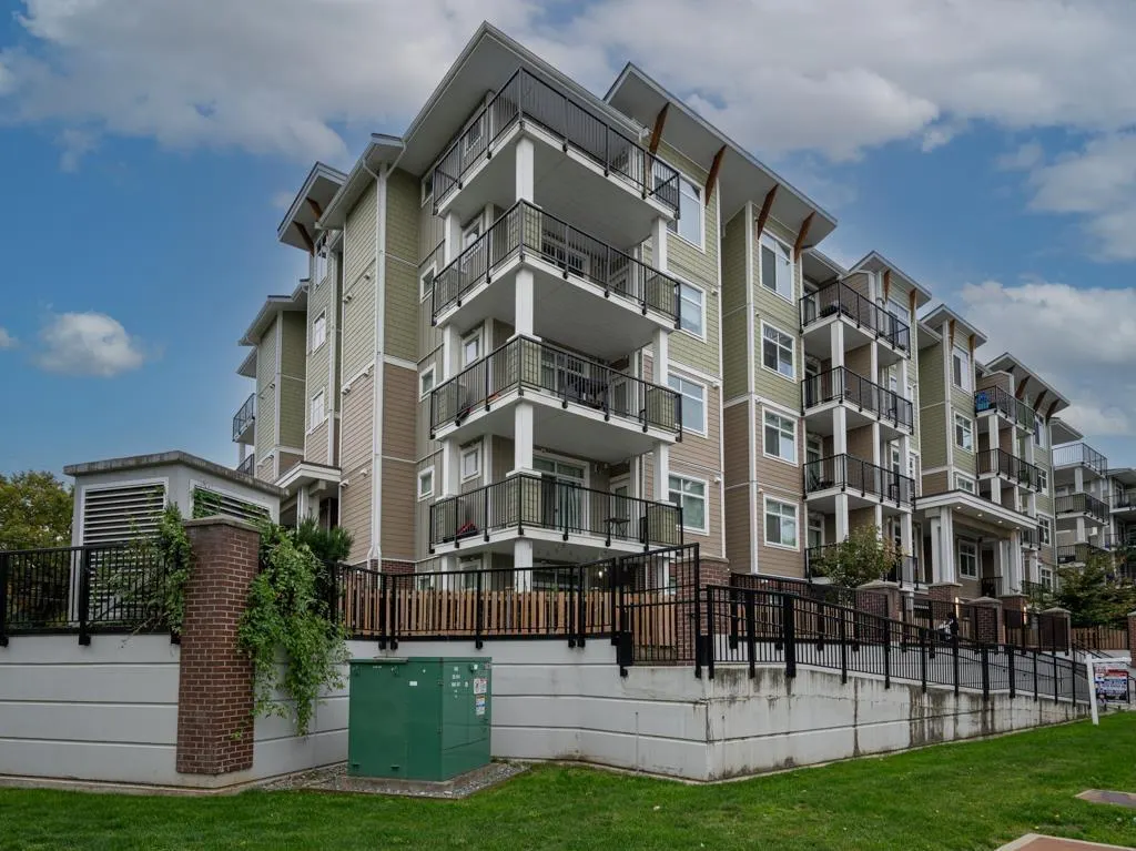 503 20696 EASTLEIGH CRESCENT