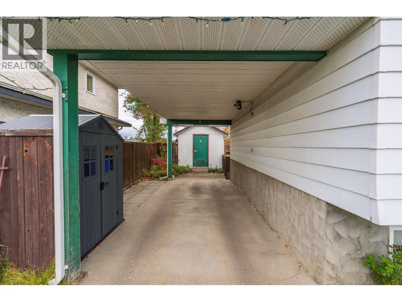 218 EXPLORER CRESCENT