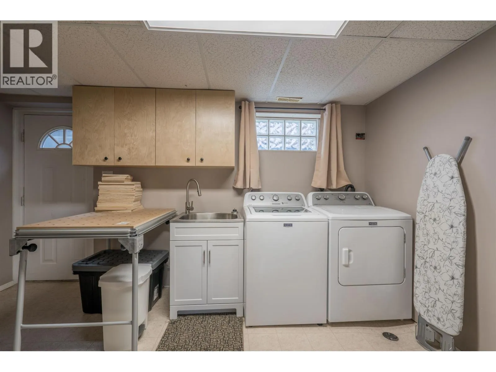 218 EXPLORER CRESCENT