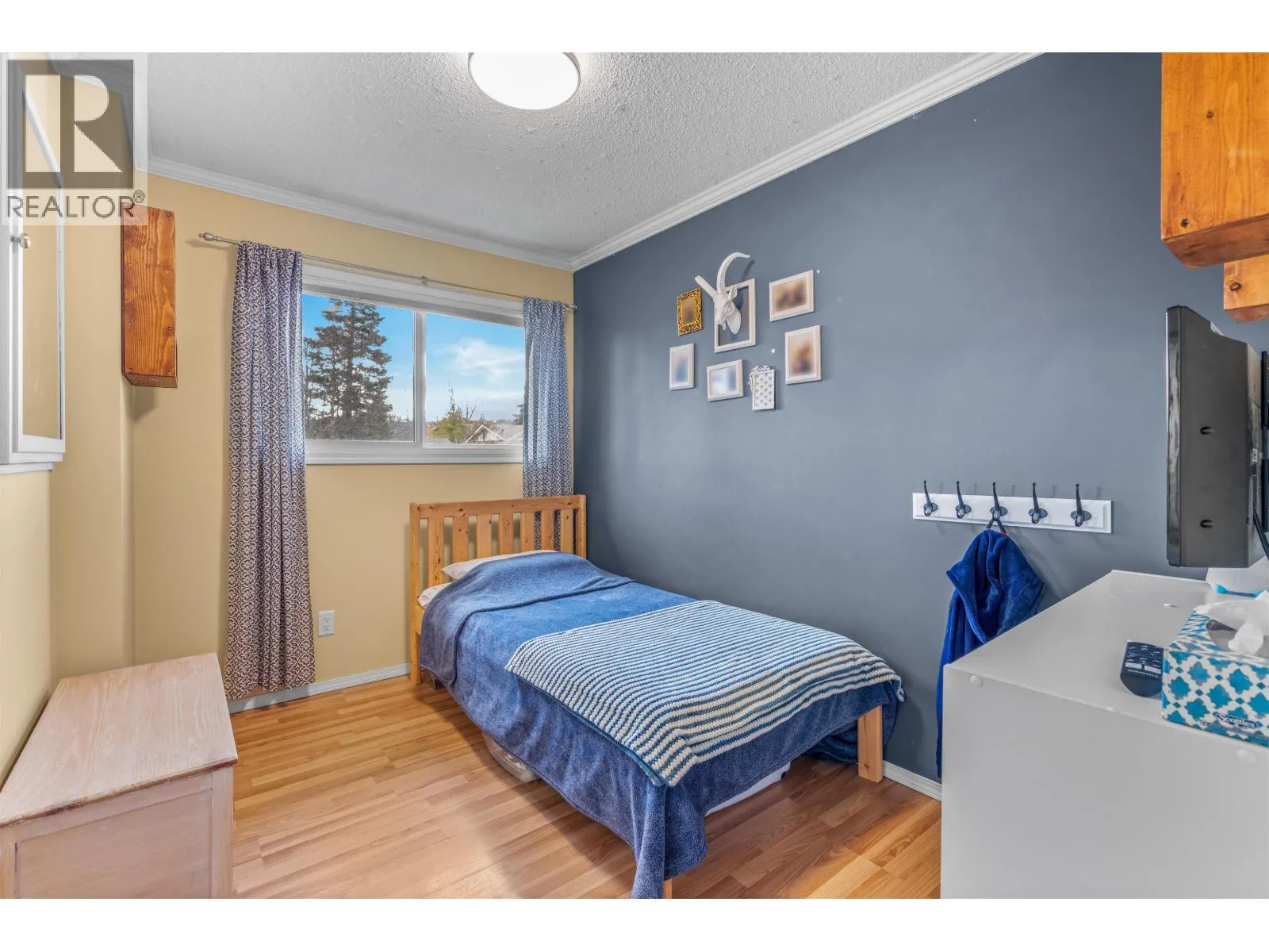 218 EXPLORER CRESCENT