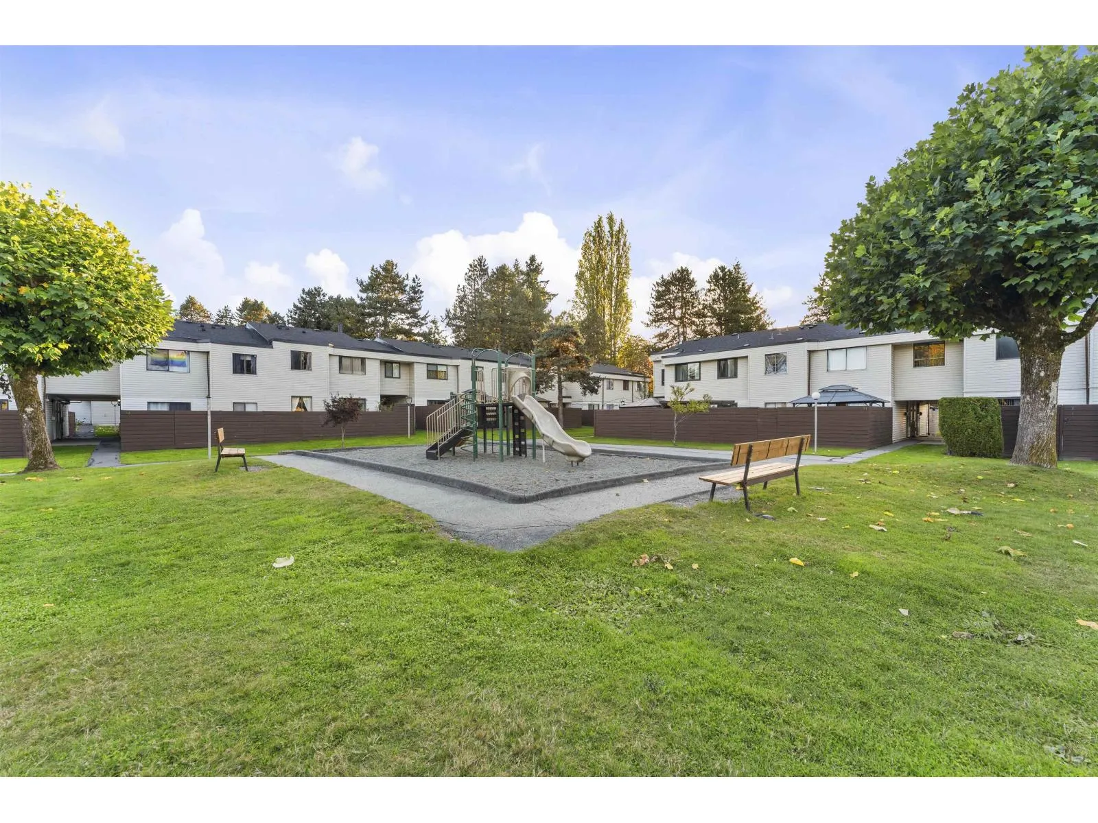 87 14135 104 AVENUE