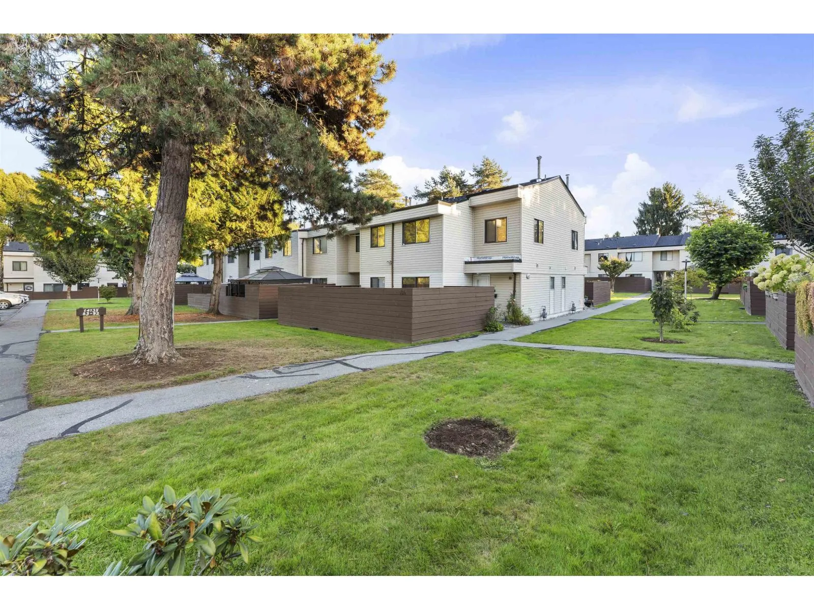 87 14135 104 AVENUE
