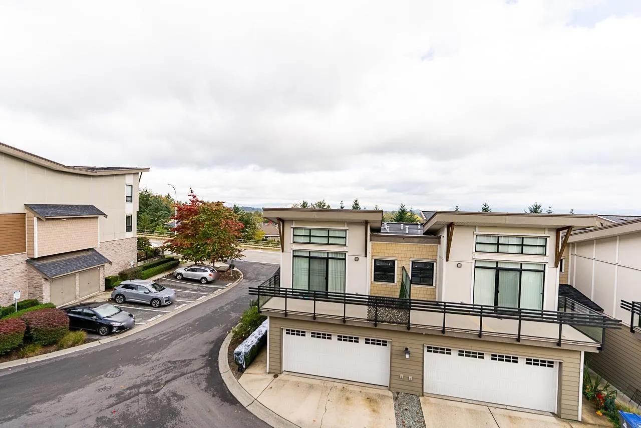 26 9989 E BARNSTON DRIVE