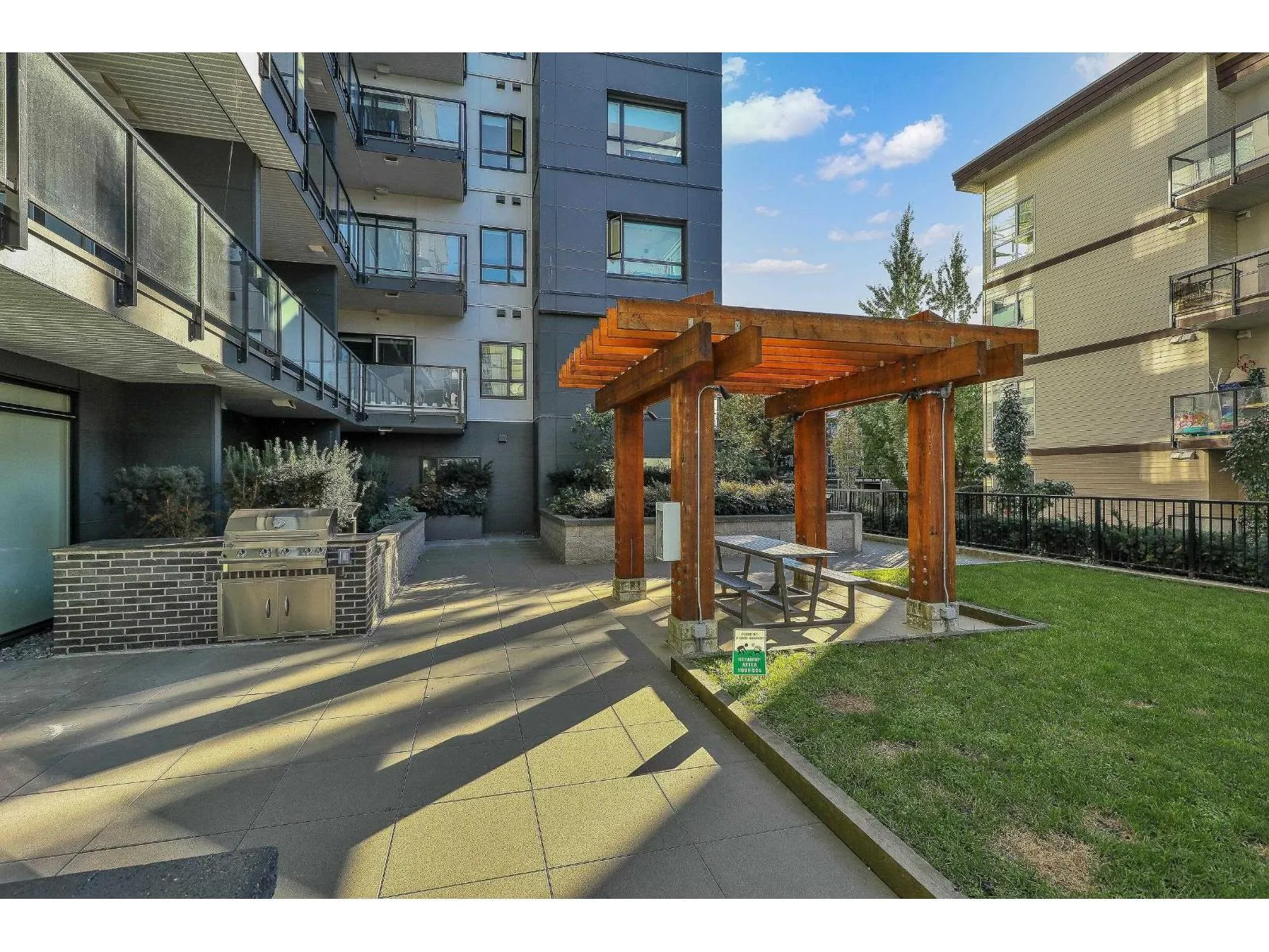 309 10777 138 STREET