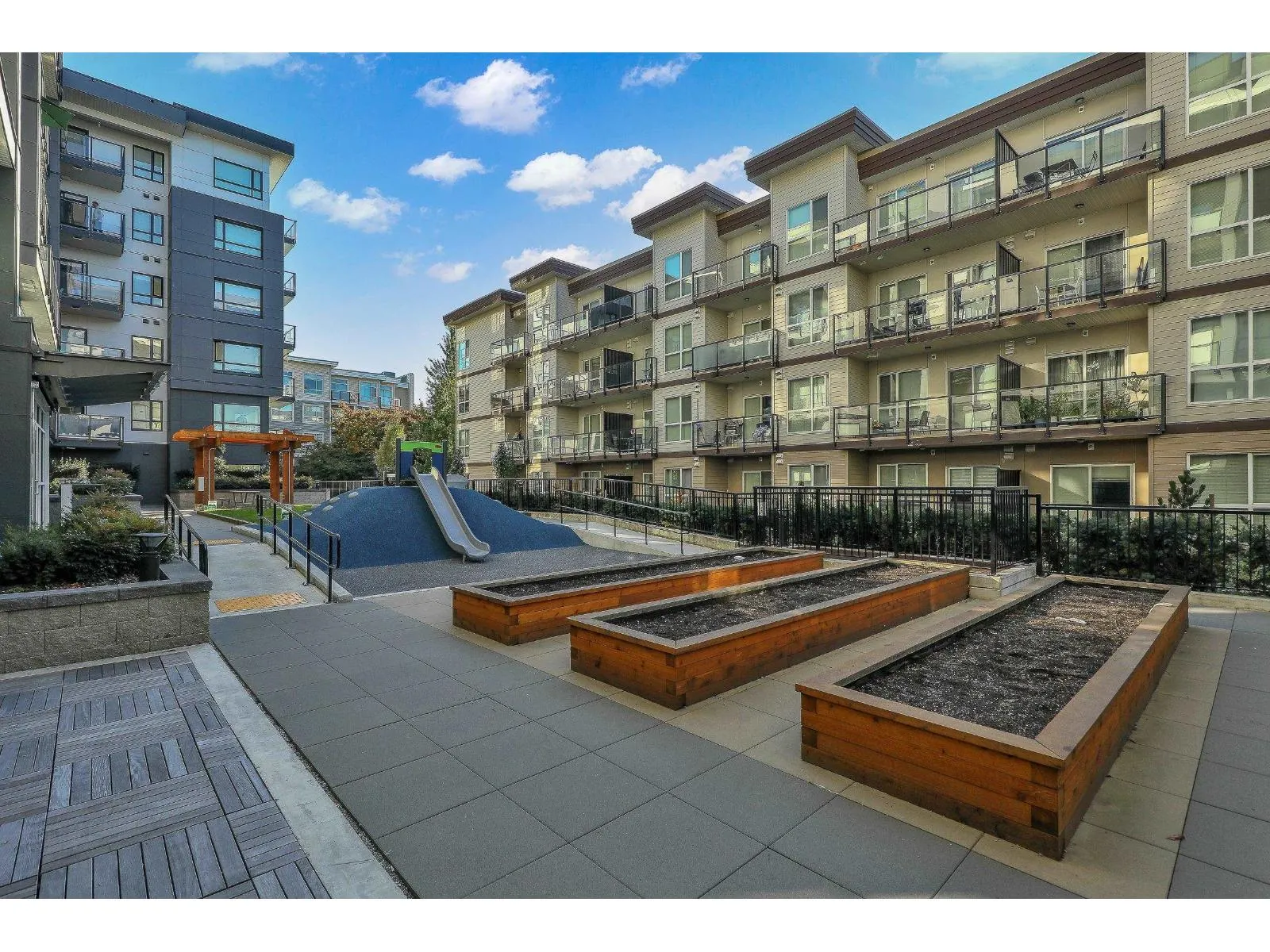 309 10777 138 STREET