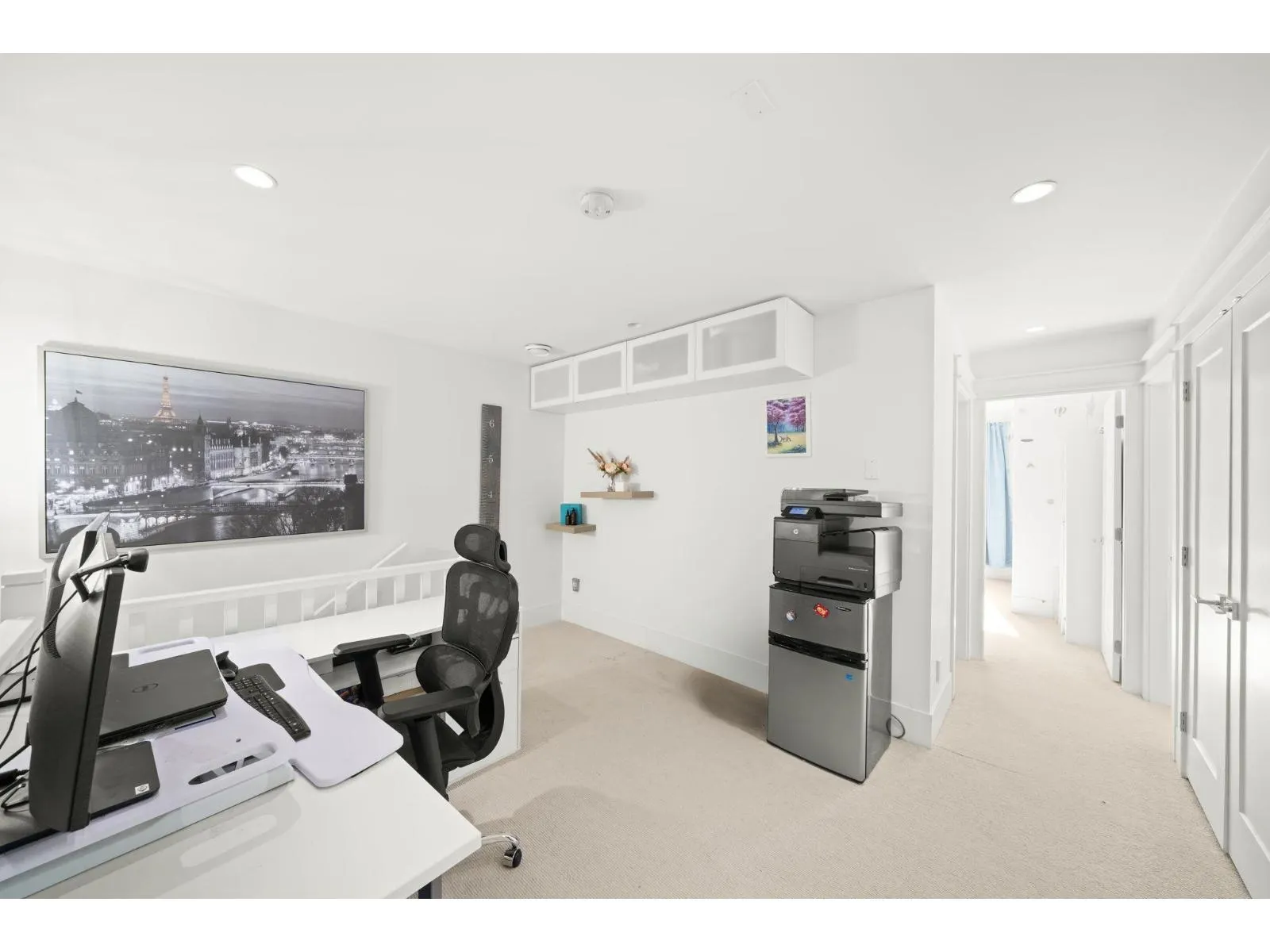 11 8425 VENTURE WAY