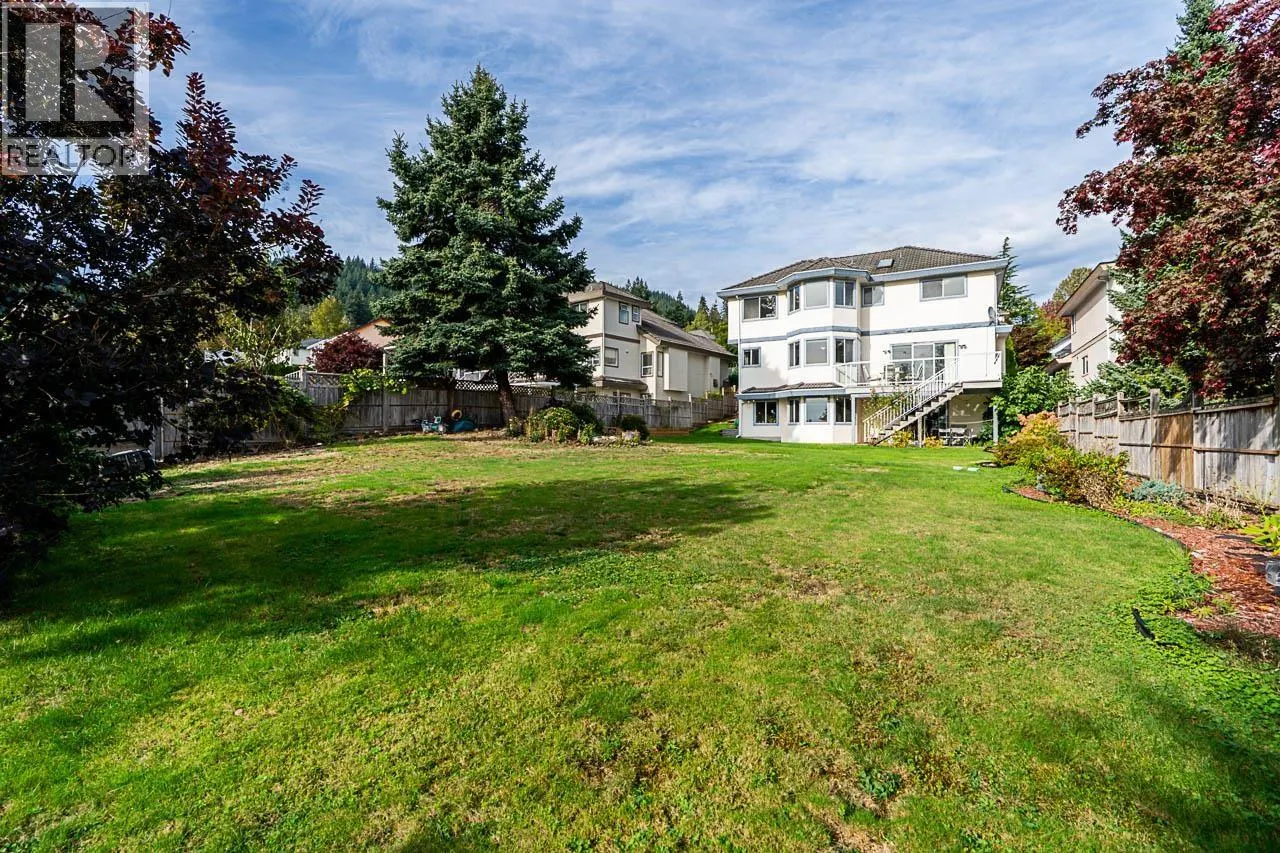 2980 CLIFFROSE CRESCENT