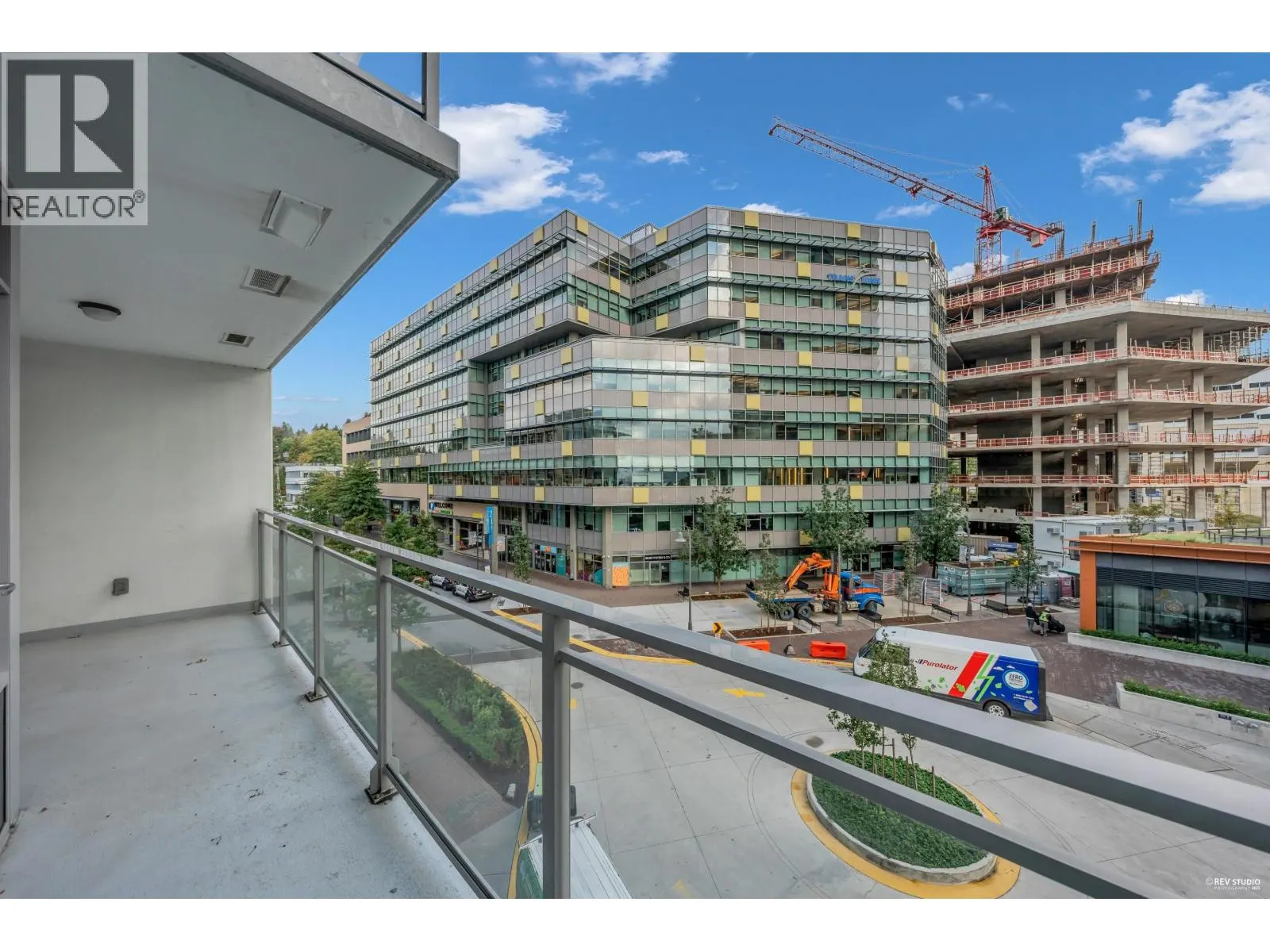 406 258 NELSON'S COURT
