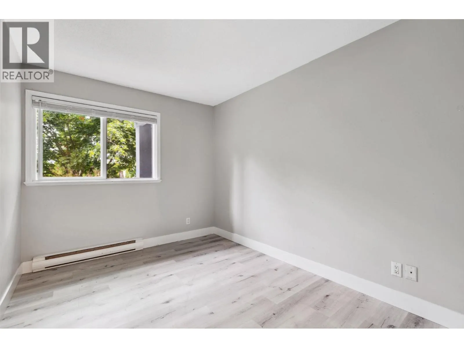 110 4926 48 AVENUE