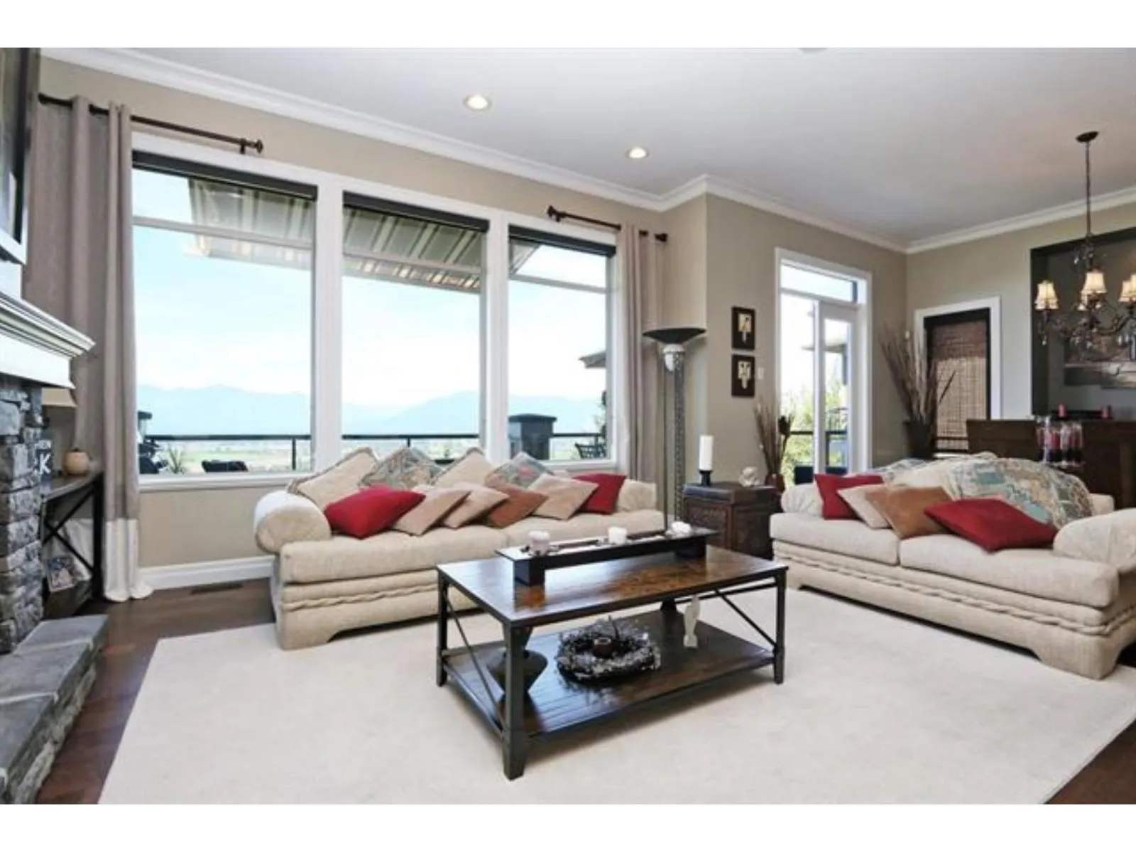 177 51075 FALLS COURT|Eastern Hillsides