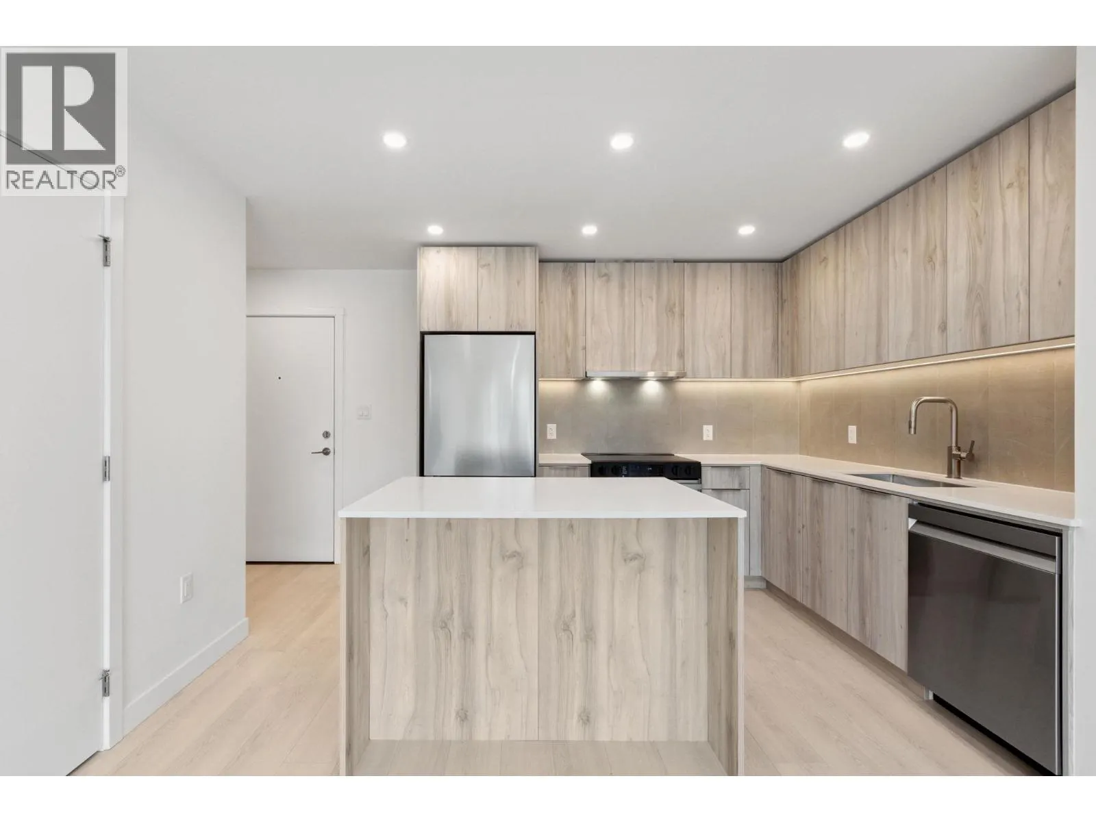 PH617 3596 MALSUM DRIVE