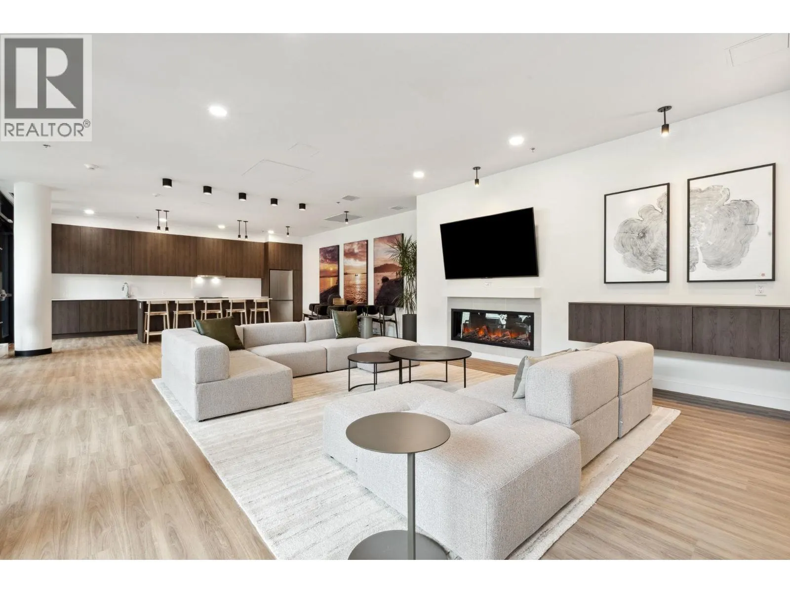 PH617 3596 MALSUM DRIVE