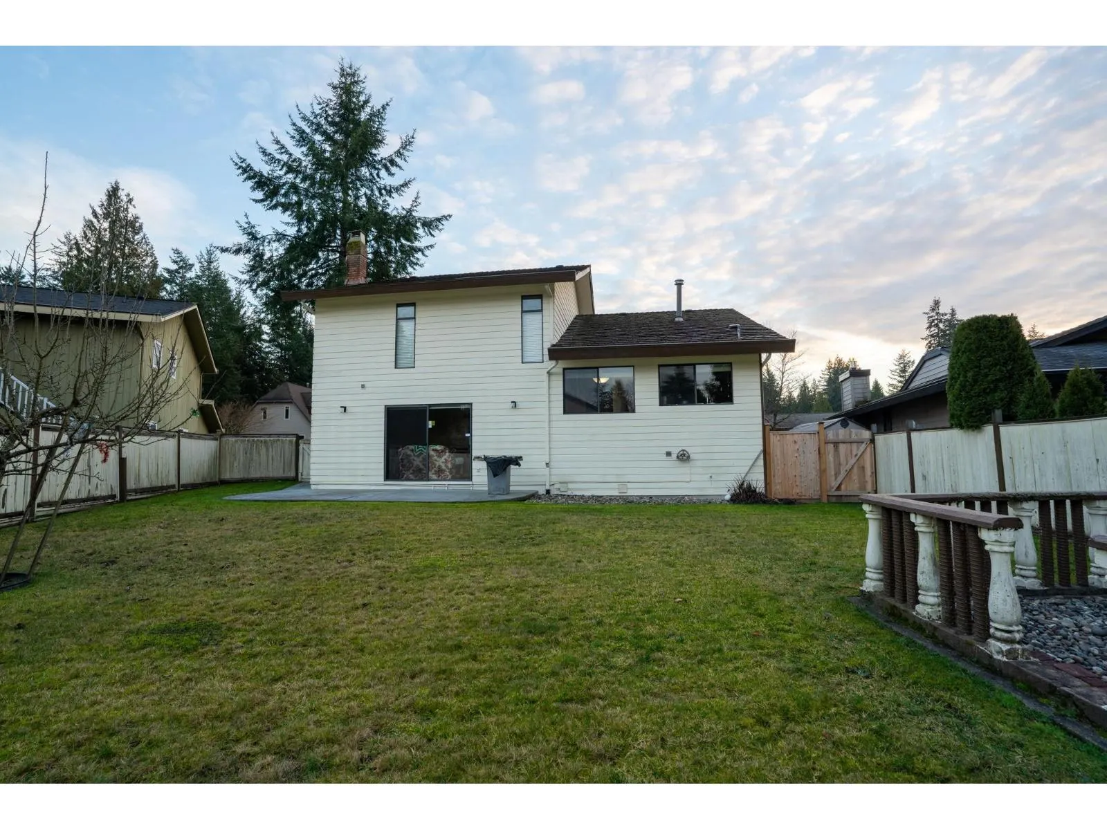 11417 SOMERSET CRESCENT