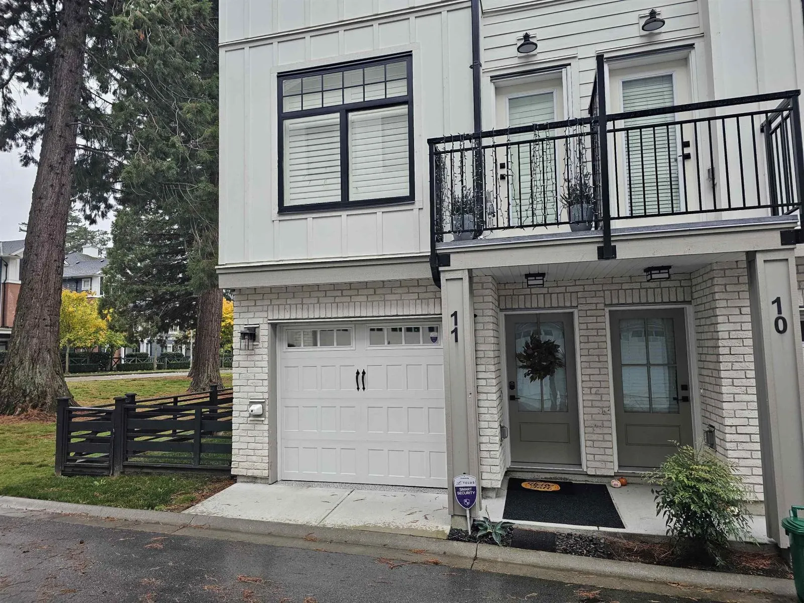 11 16467 23A AVENUE