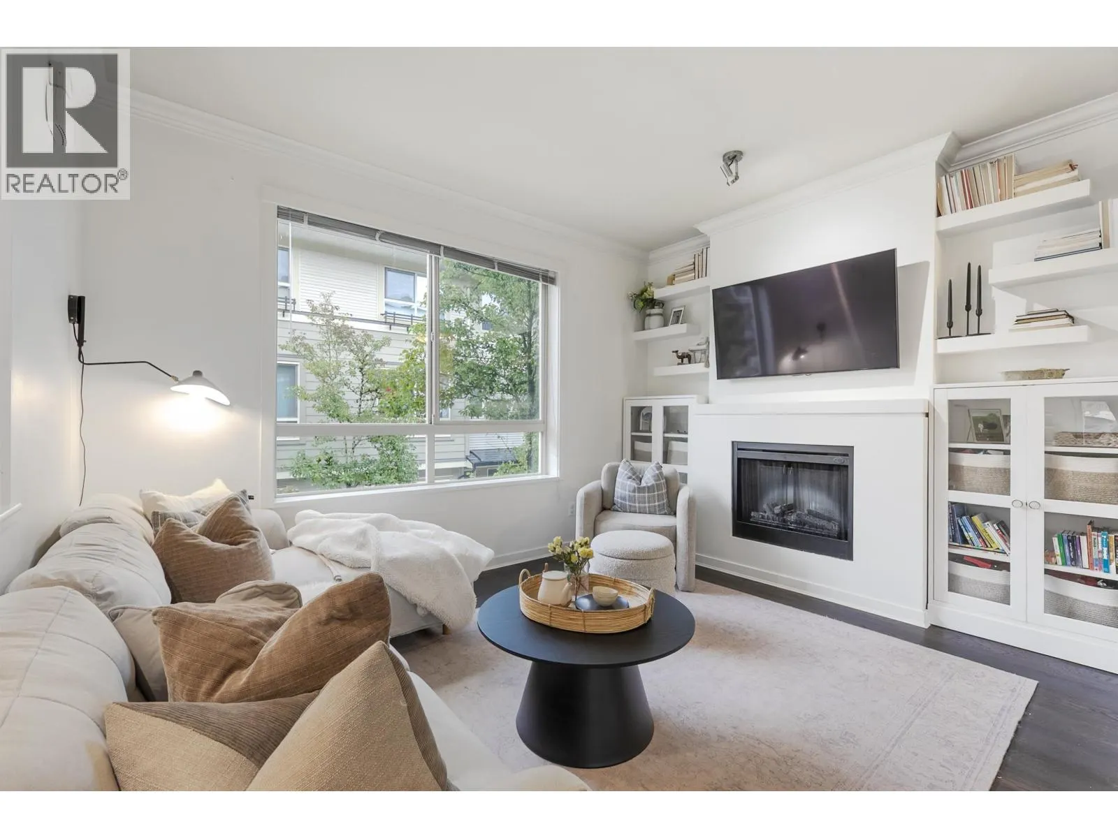 21 301 KLAHANIE DRIVE