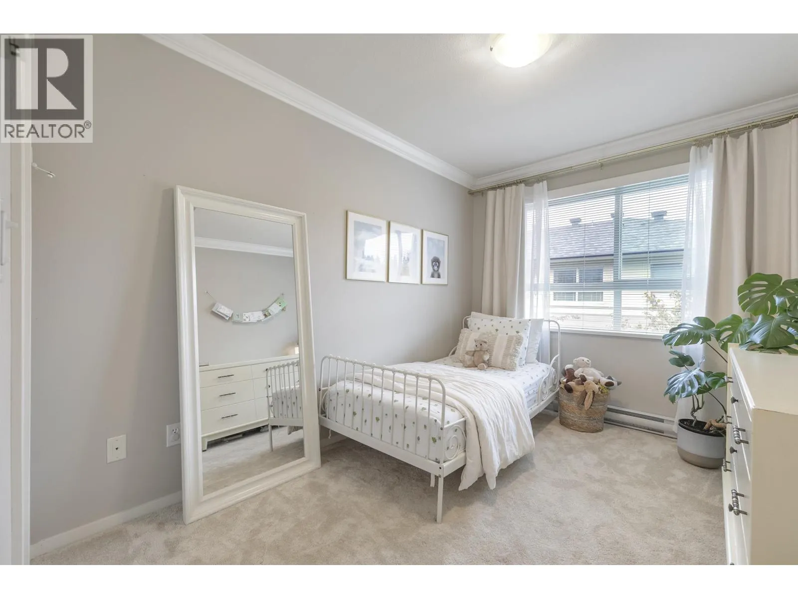 21 301 KLAHANIE DRIVE