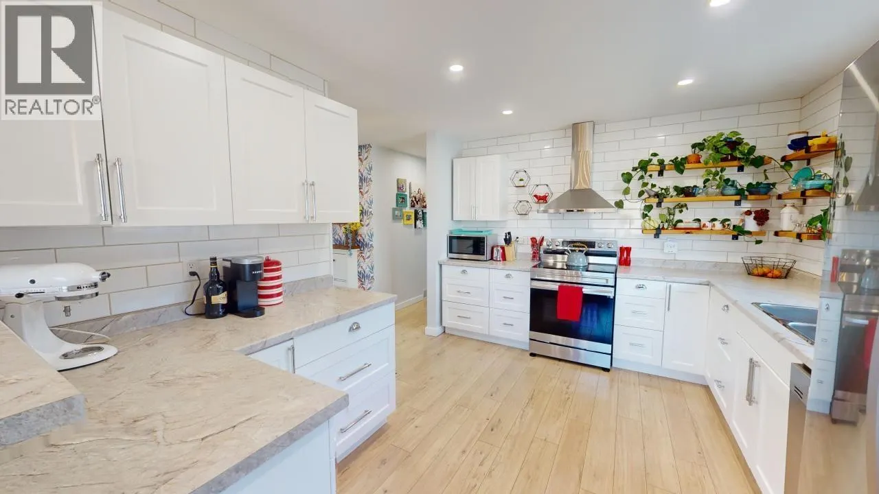 10204 TURNER CRESCENT