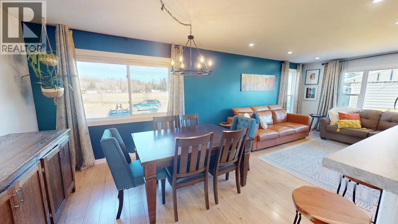 10204 TURNER CRESCENT